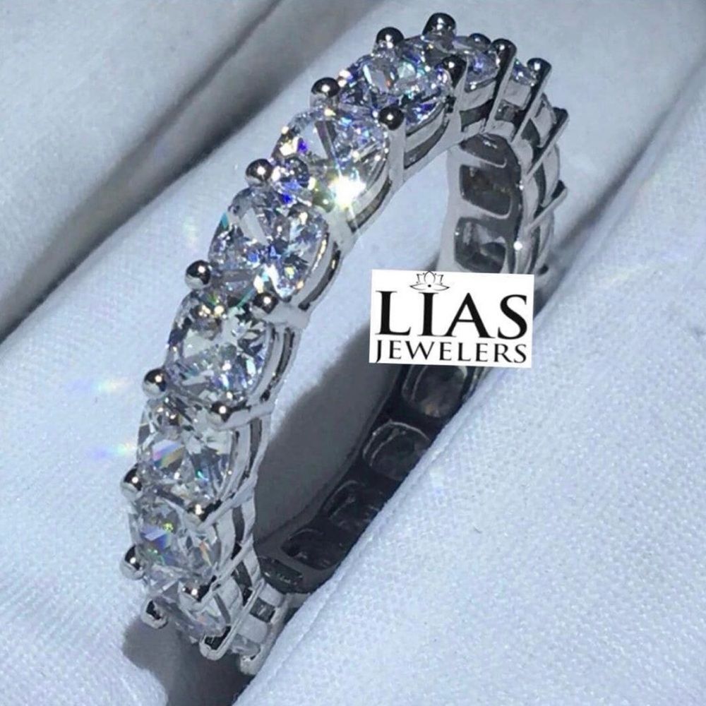 Brand new 18k white gold eternity wedding band wedding ring